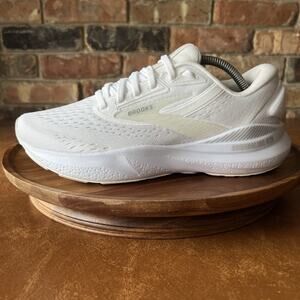 Brooks Adrenaline GTS 24 Supportive Women's 7.5 M White Running Shoes Sneakers